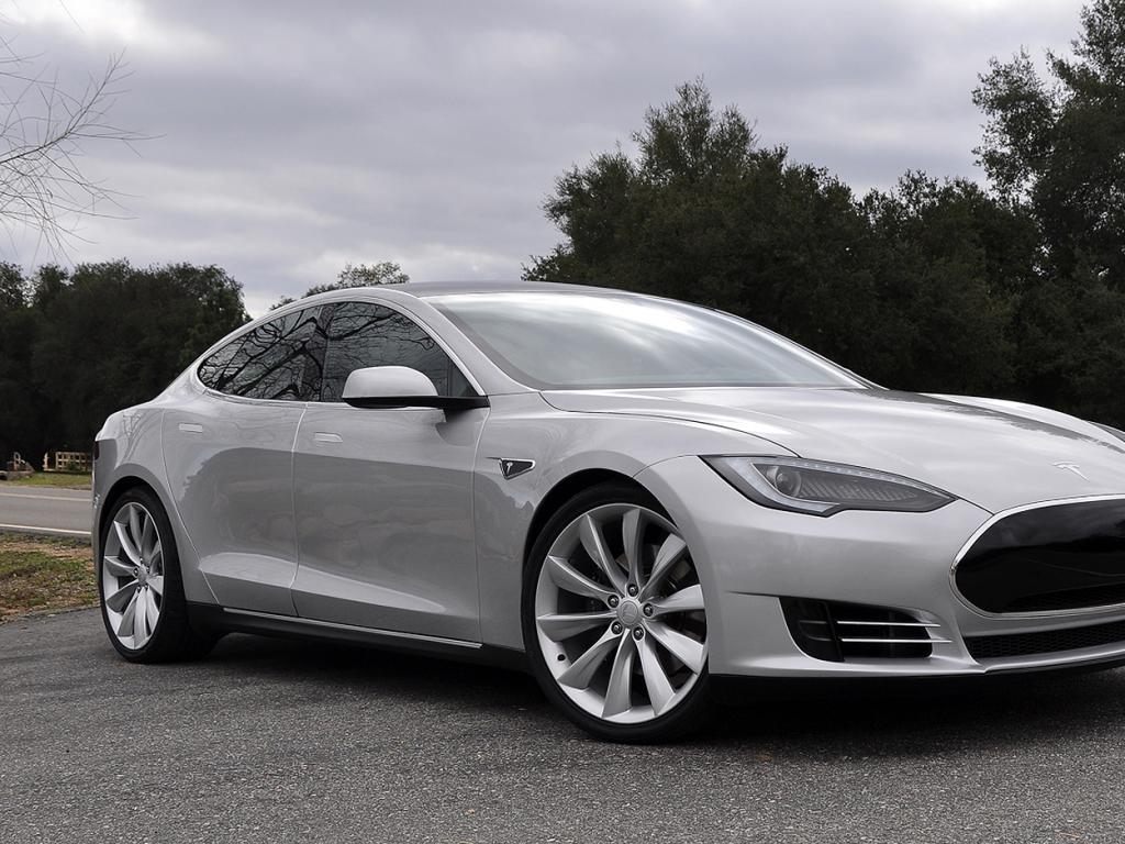 Tesla Model S #4