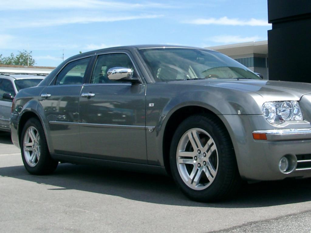 Chrysler 300C #10