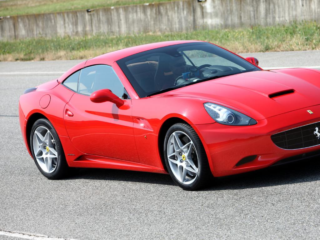 Ferrari California #1