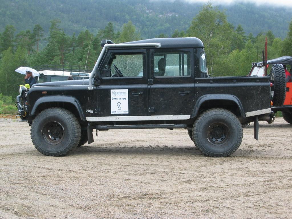 Land Rover Defender #8