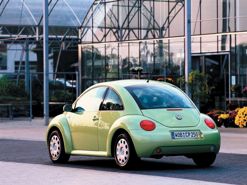 VW New Beetle #9