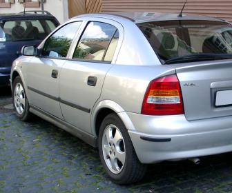 Opel Astra previous