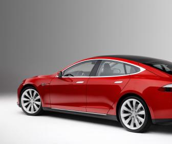 Tesla Model S previous