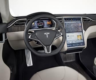 Tesla Model S previous